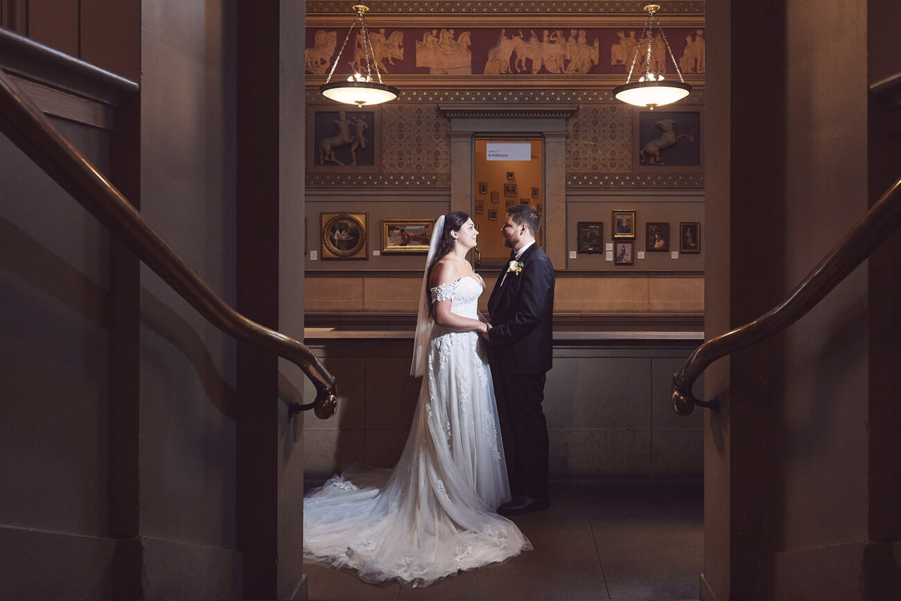 Ślub w Galerii Sztuki Manchester 3 radek wesolowski blog manchester art gallery 001